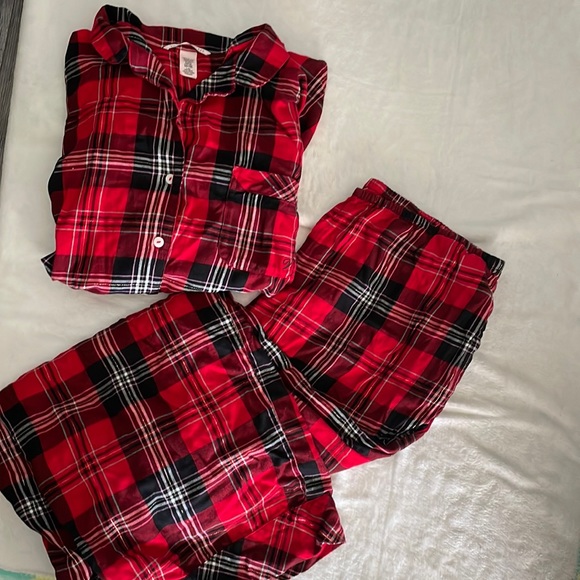 Victoria's Secret Other - Victoria’s Secret pajamas set